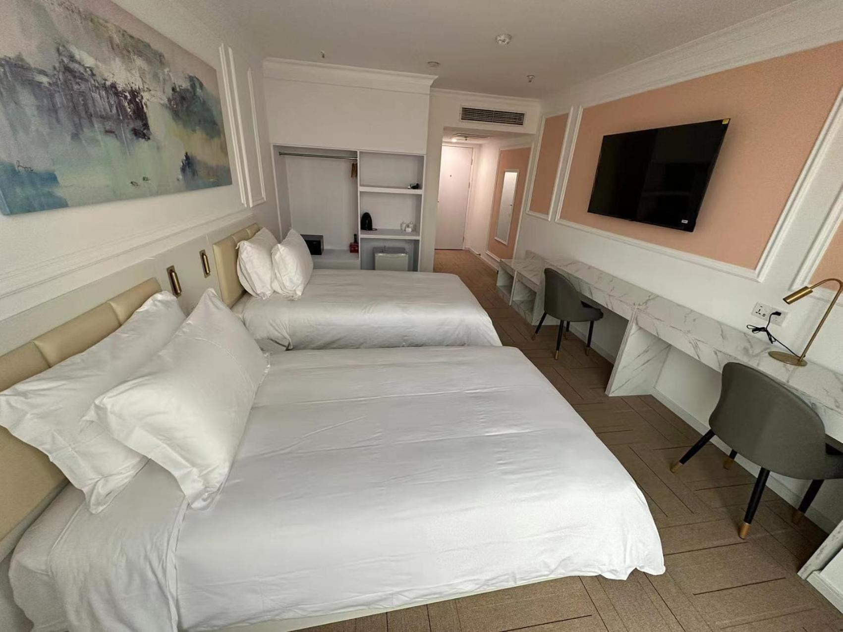 Magnificent International Hotel