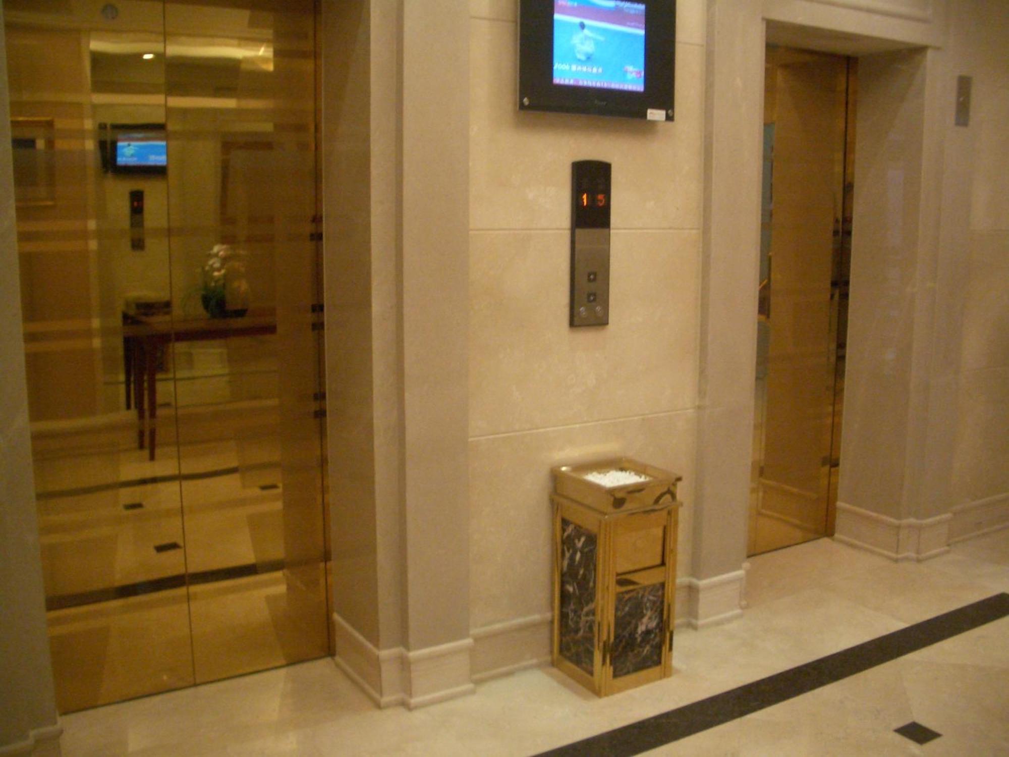 Otel Ladoll Service