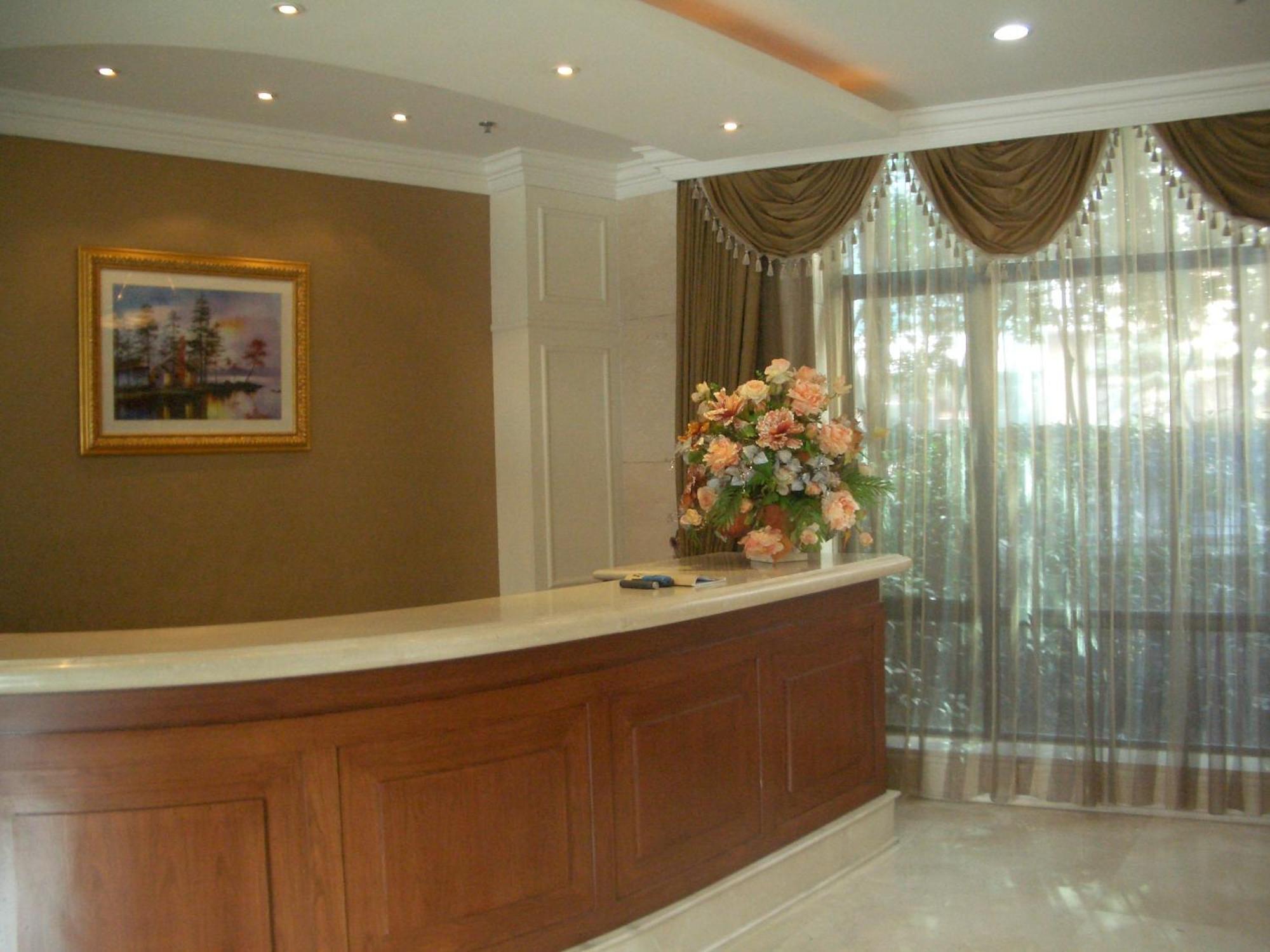 Otel Ladoll Service