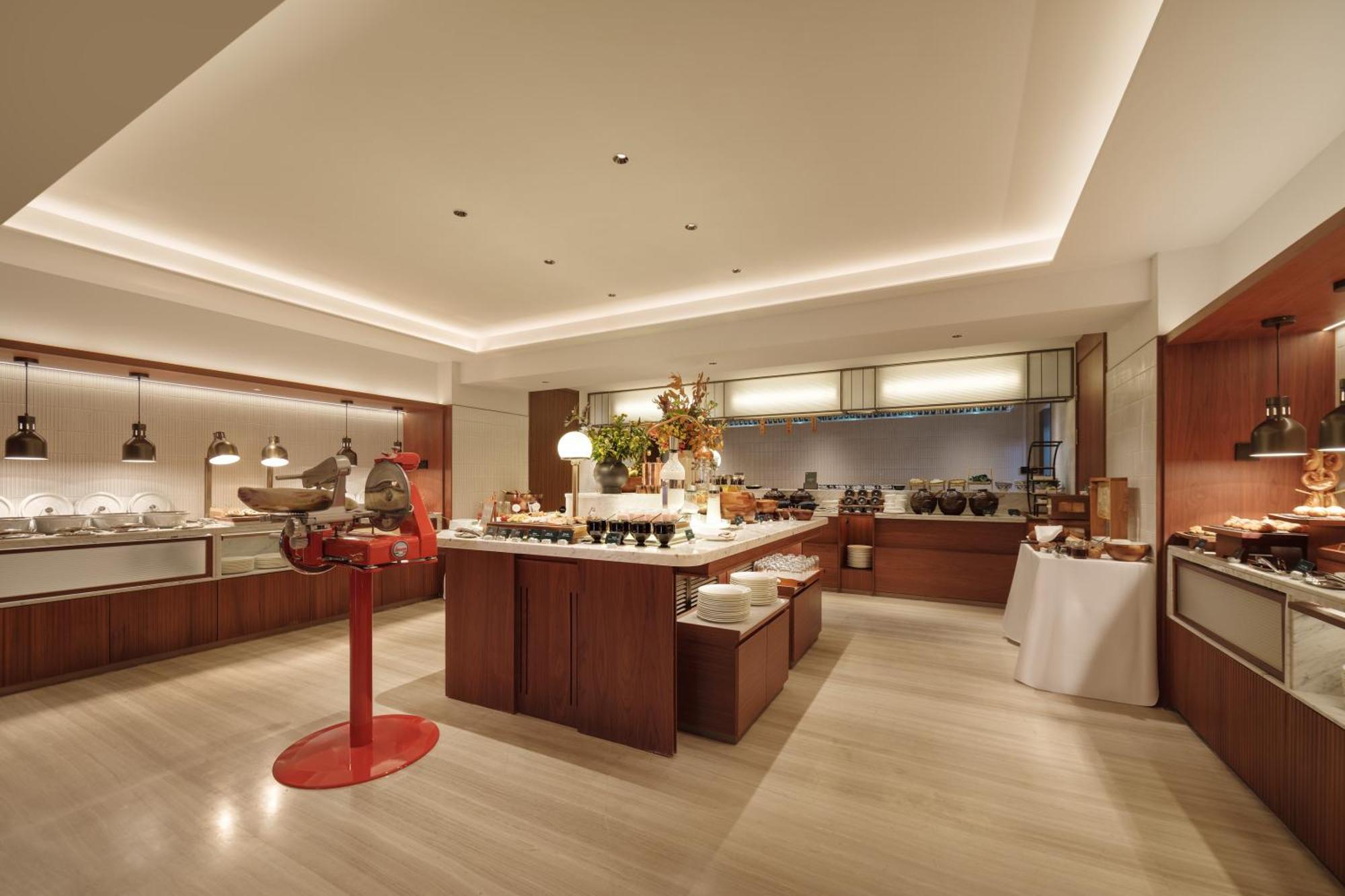 Maxx By Steigenberger On The Bund 5*