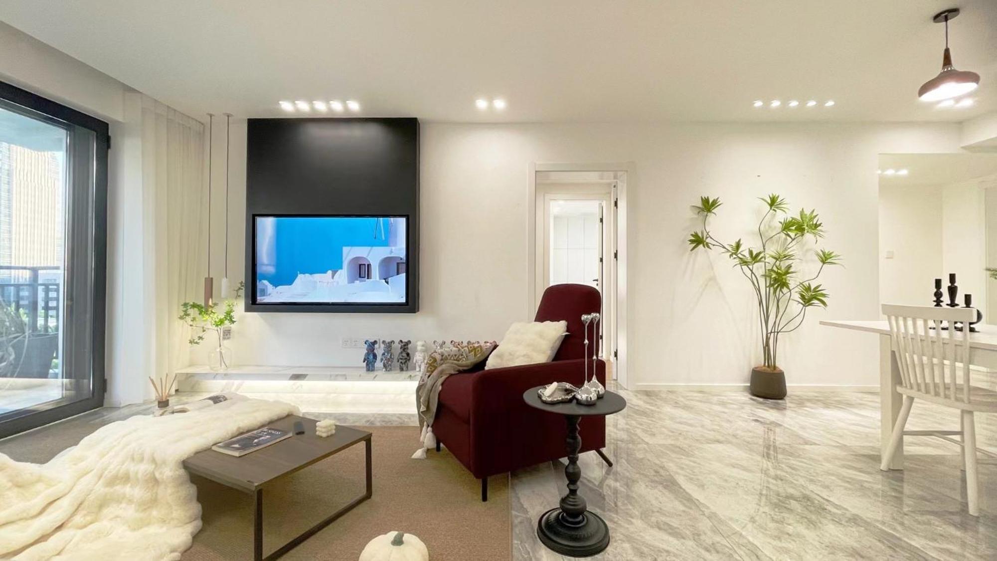 Eastern Hub - Jing'an Temple Branch Art Spacious 3-bedroom, Sunny House With 2 Balconies *