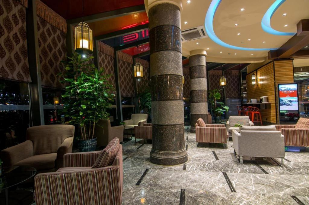 Yitel Pudong Airport Chuansha Branch 4* Shanghai