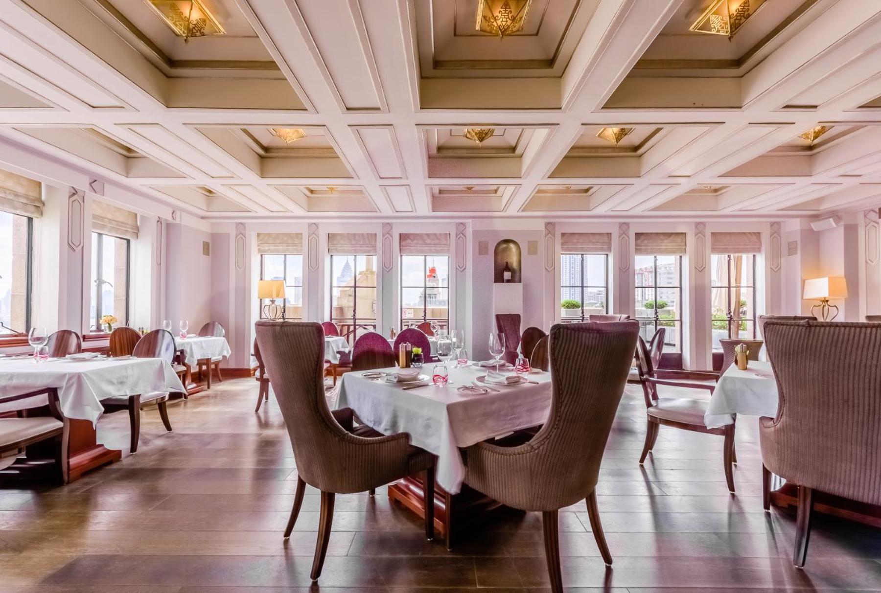 Fairmont Peace On The Bund Otel 5*