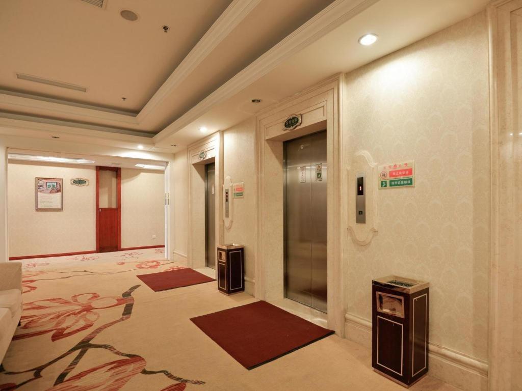 Vienna International Songjiang Branch Hotel Shanghai