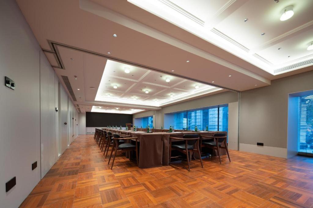 Maxx By Steigenberger On The Bund 5*