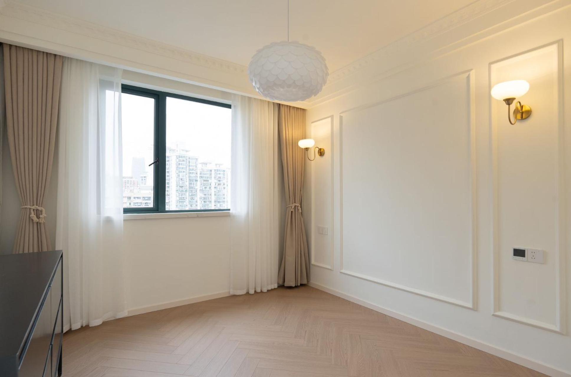 Apartamento Eastern Hub - Bund Branch French Romantic Designer With Views, Close To The Bund And Xintiandi, With Three Bedrooms And Floor-to-ceiling Windows Shanghái