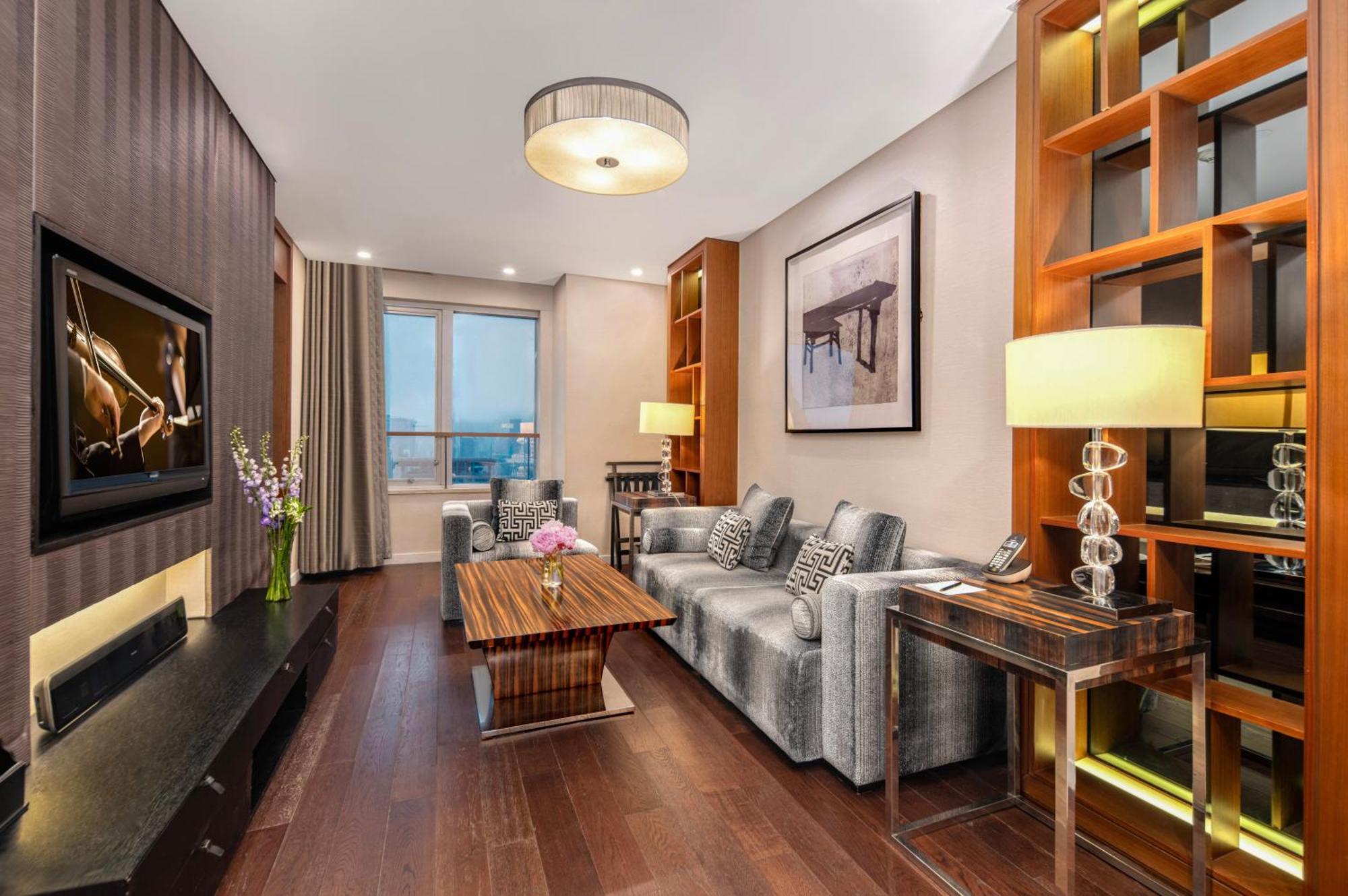 Ascott Huai Road Shanghai, Xintiandi Apart Otel 5*