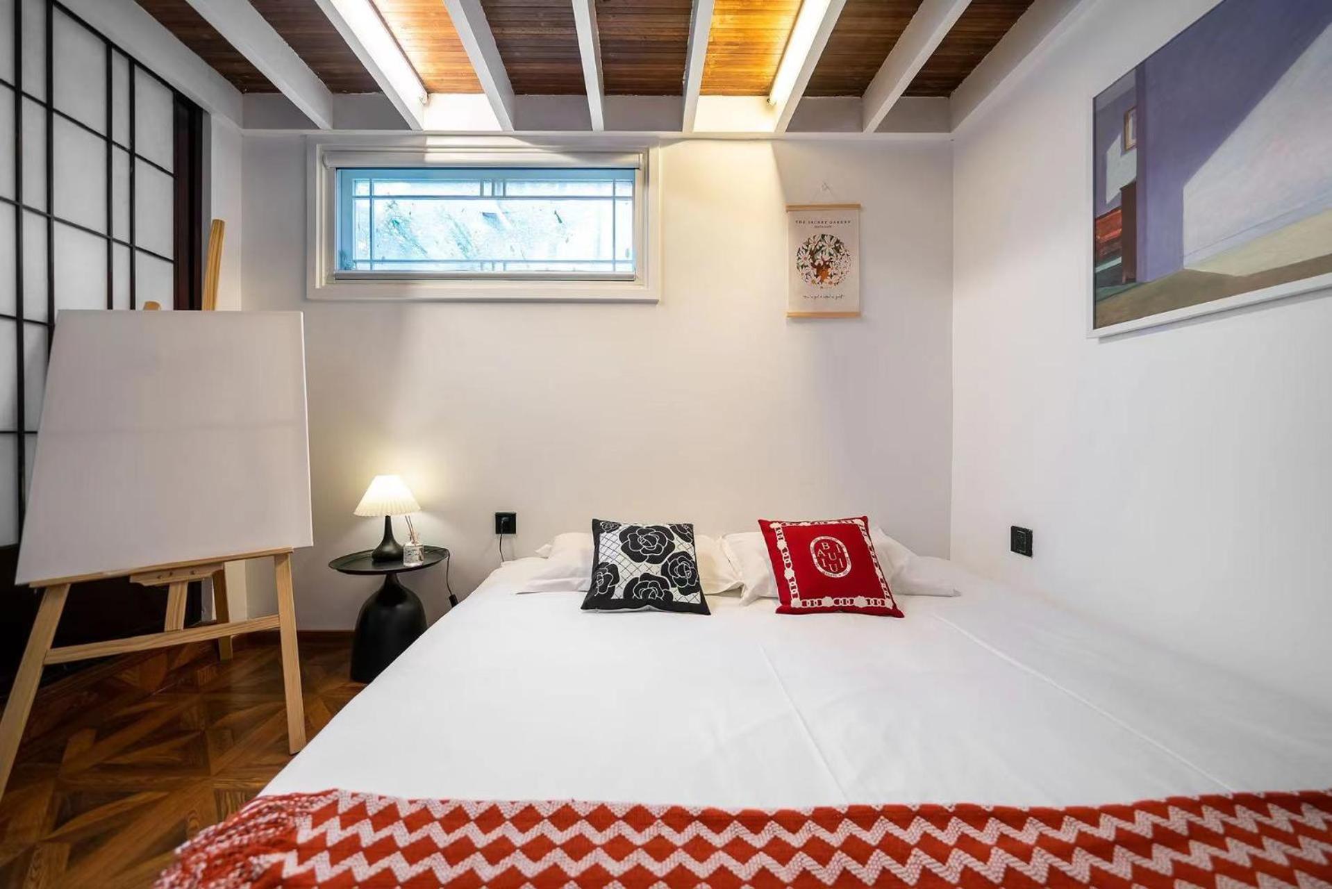 上海小胖纸民宿-武康大楼3店-老吉士 Apartamento