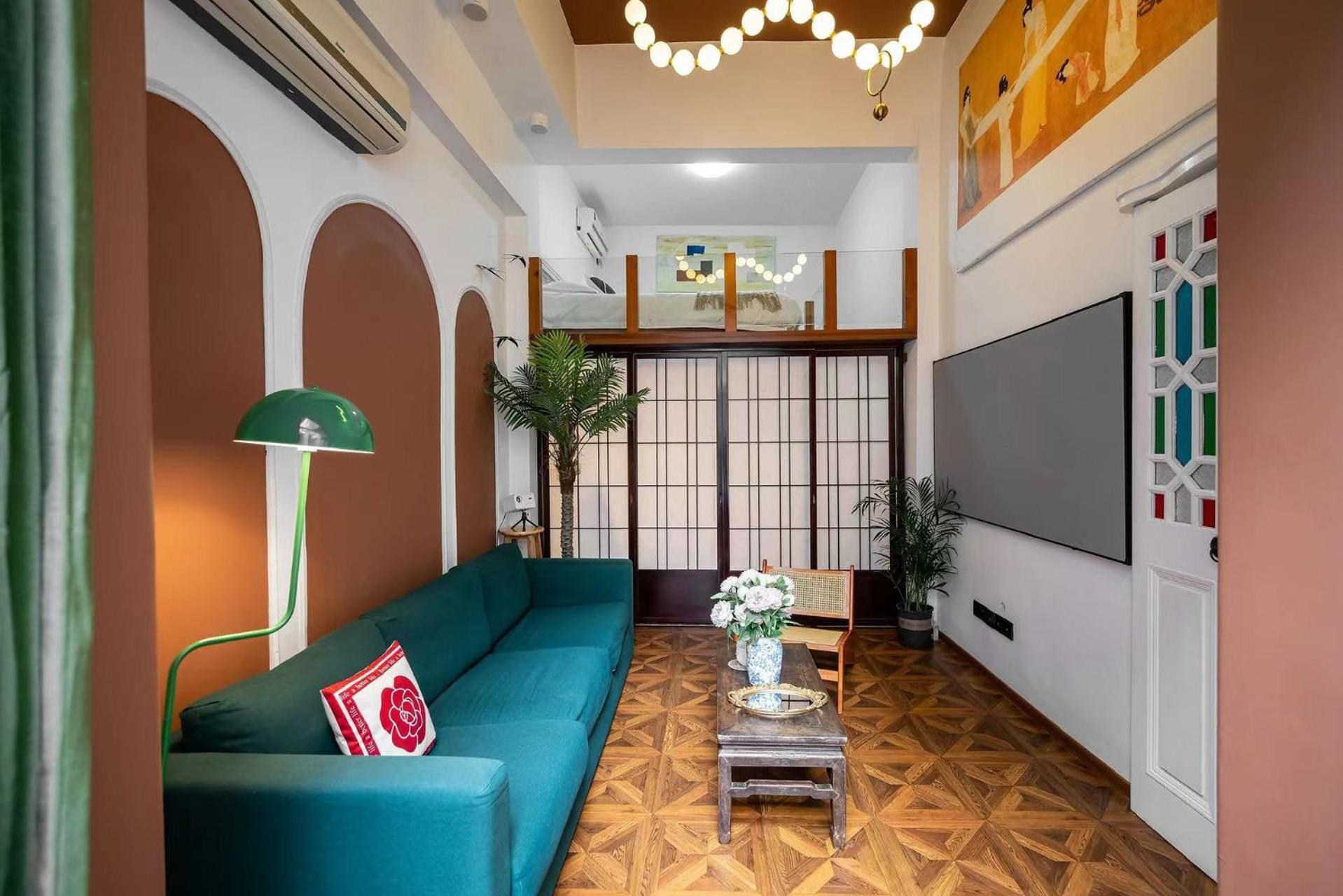 上海小胖纸民宿-武康大楼3店-老吉士 Apartamento Shanghái