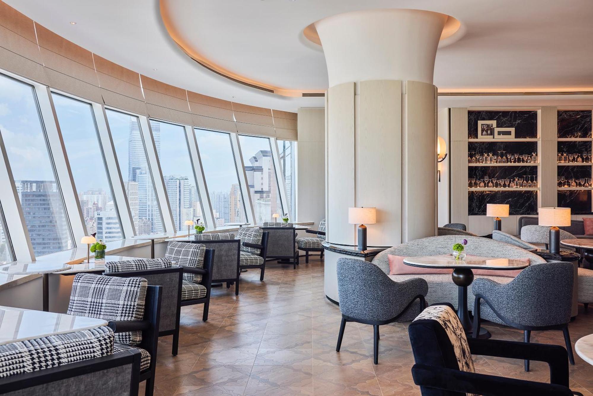 Hilton City Center Hotel 5*