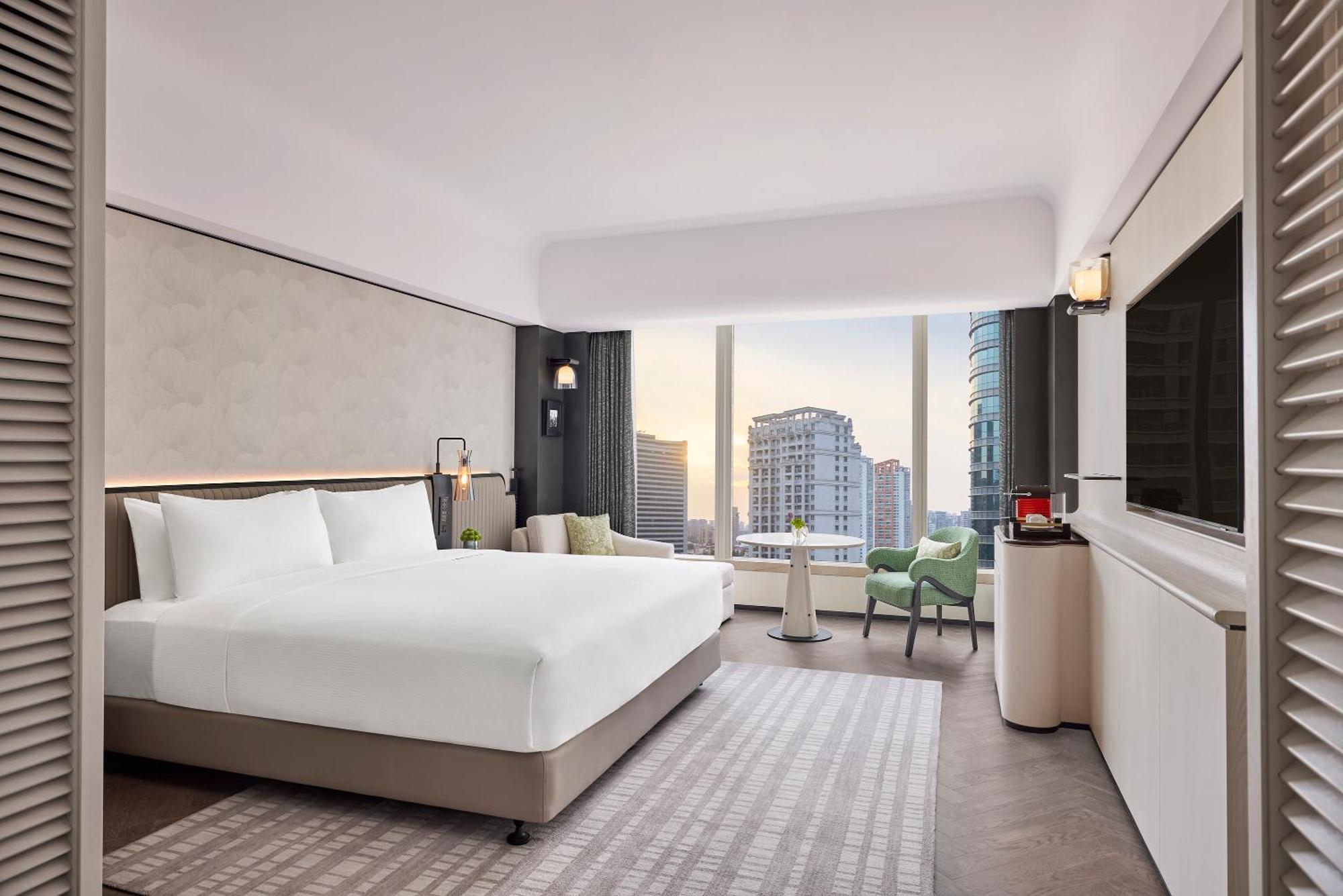 Hilton City Center Hotel 5*