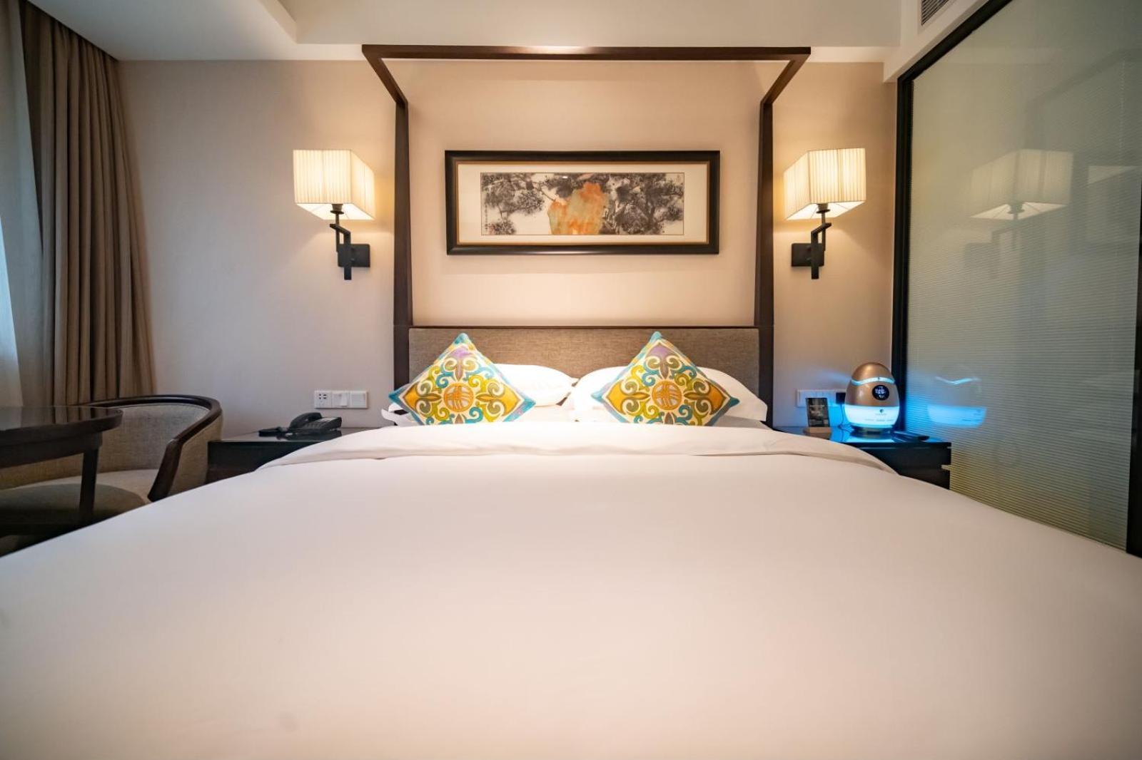Hotel Ssaw Boutique South Xuhui Riyueguang