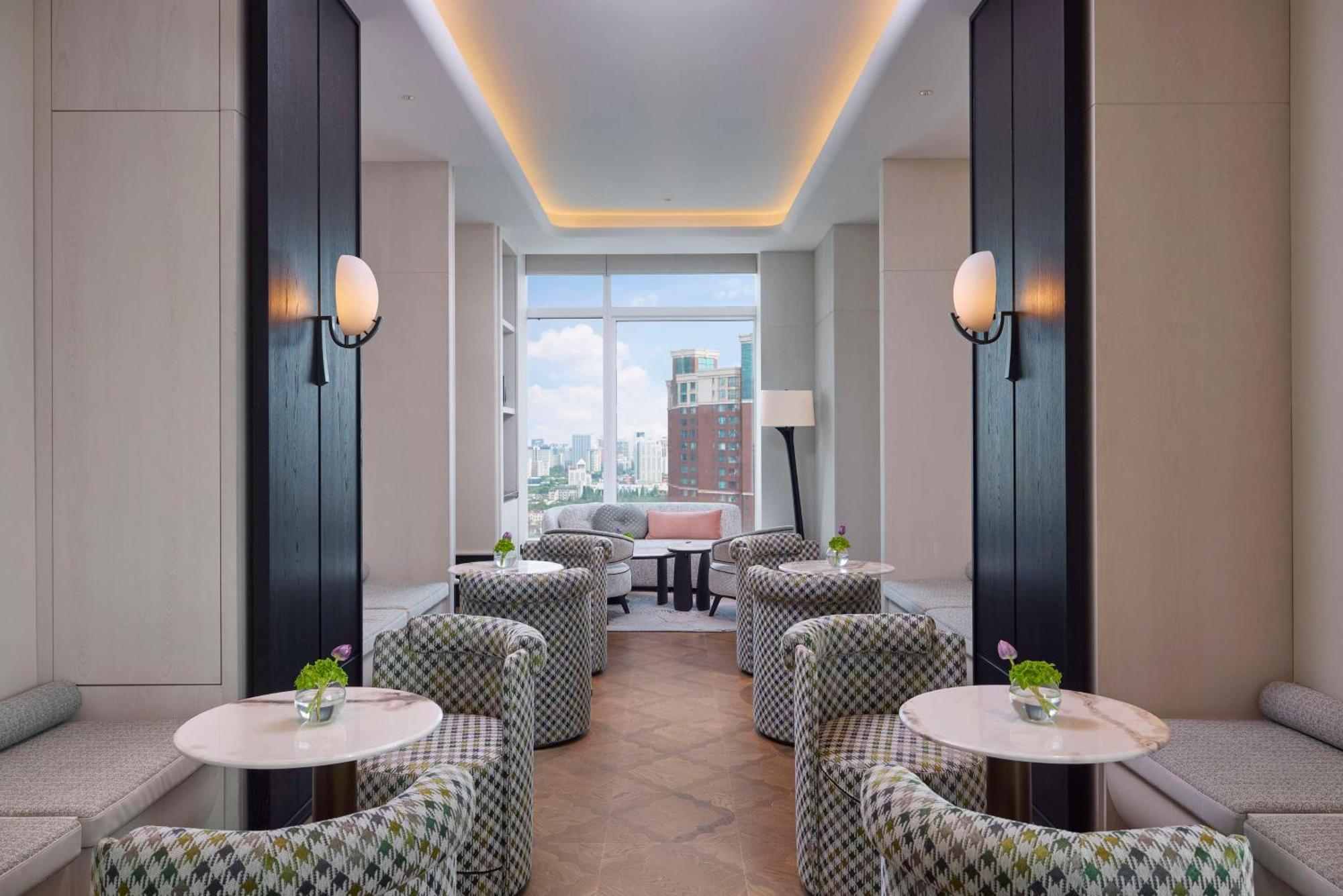 Hilton City Center 5* Shanghai