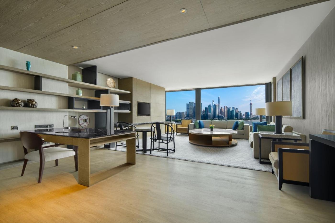 Banyan Tree On The Bund 5*
