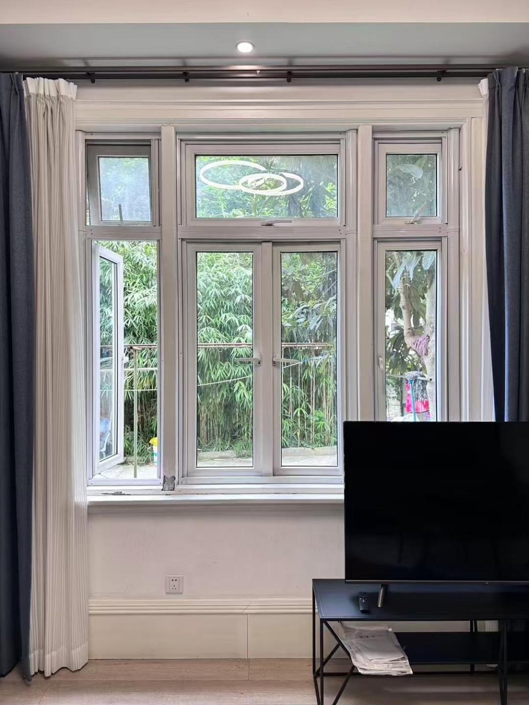 Historical 1 Living And 1 Bedroom With Garden View Near Jiashan Road And Hengshan Rd * Shanghai