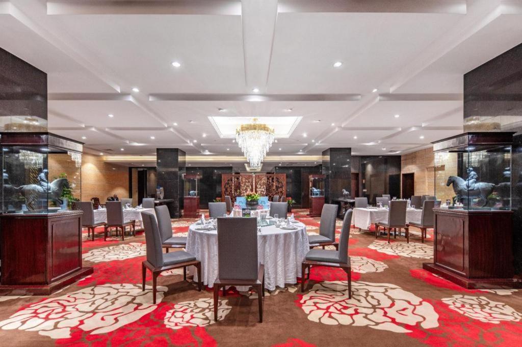Hotel Grand Soluxe Zhongyou