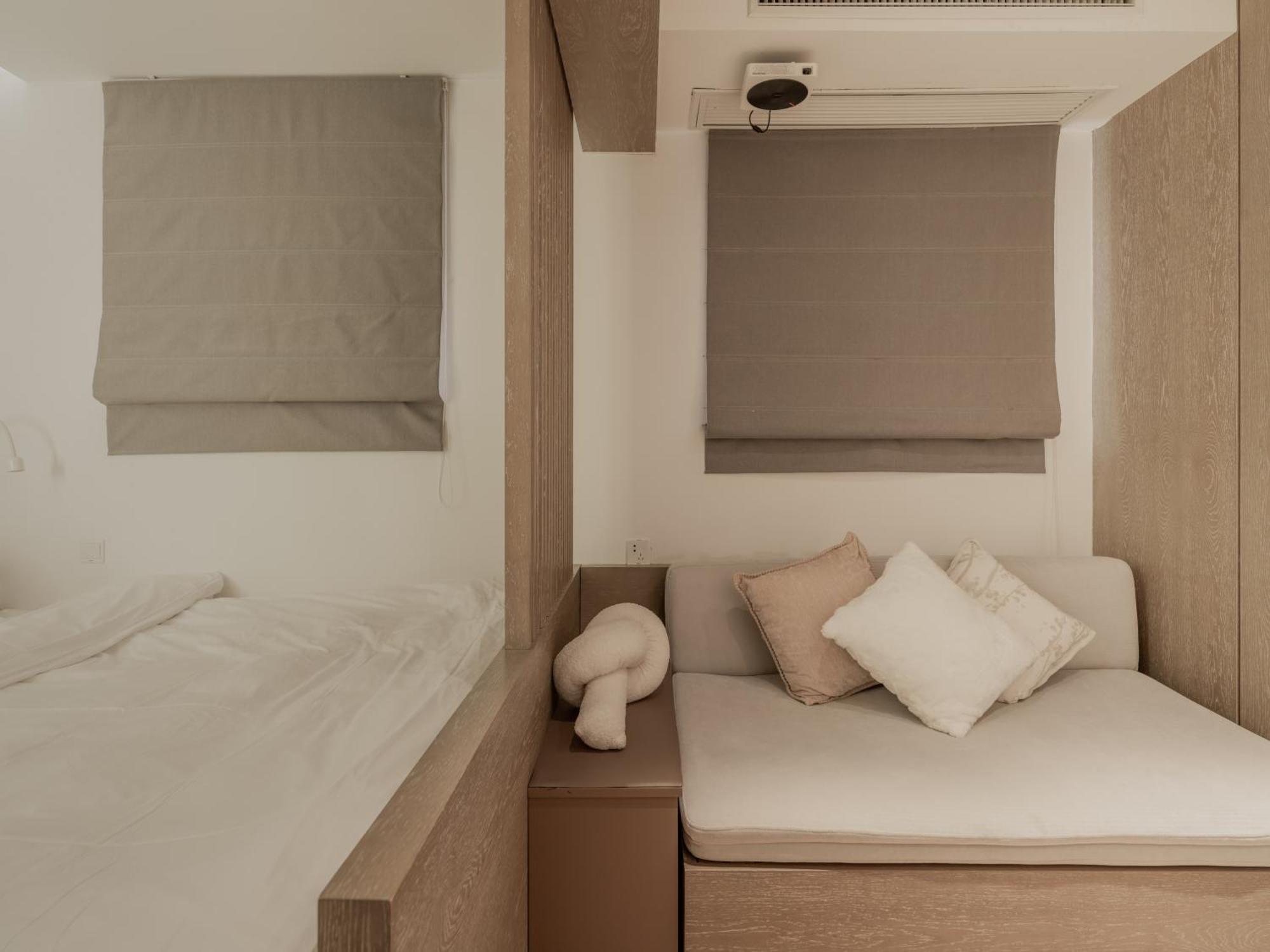 Hills & Gefii Fifty Shades Of Grey Apartment *