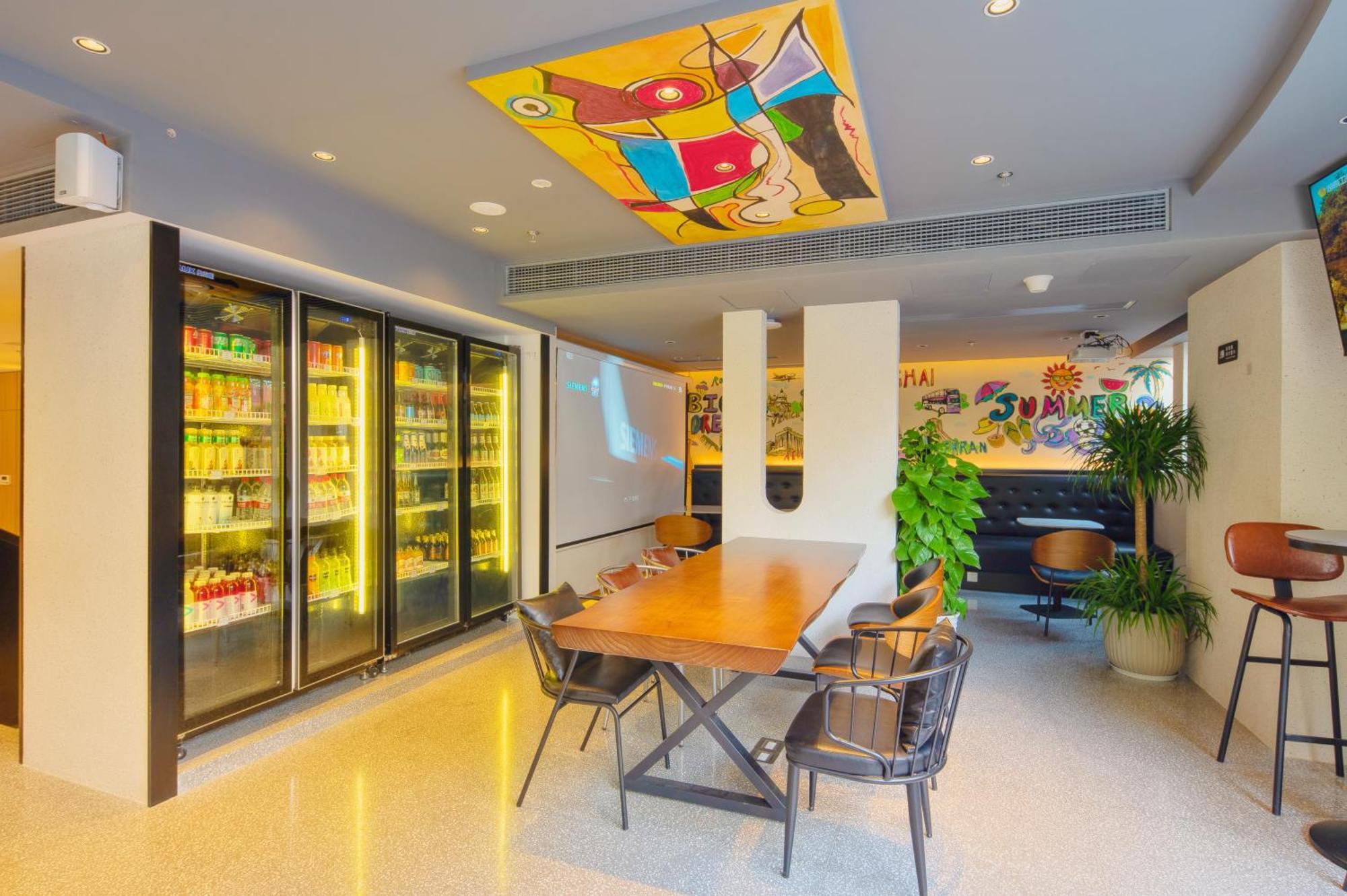 Khách sạn Dayin Garden -near People's Square & Nanjing Road-large Social Area -bar -cafe -gym -free Laundry Luggage Storage -24h Front Desk-english Service Thượng Hải