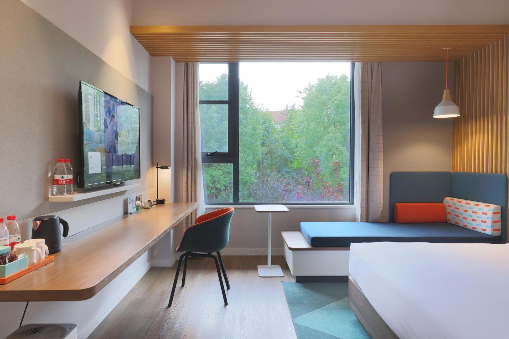 Hotel Express Kangqiao By Ihg Shanghai