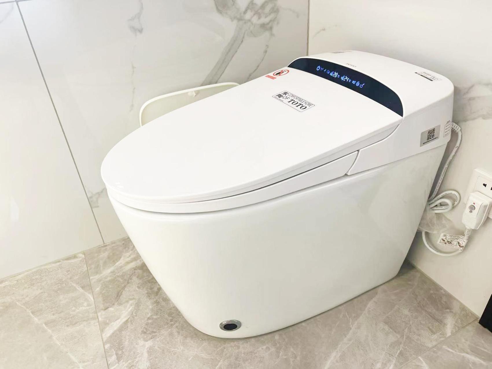 Molly B&b- Near Nanjing East Road 2-bedrooms With Elevator 2 Bathrooms, Bathtub Apart Ment Near The Subway Apartment Shanghai