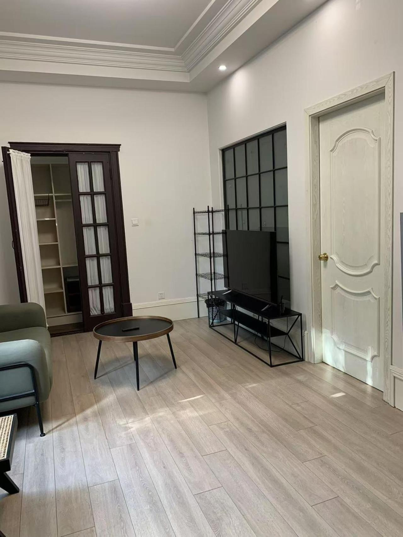Historical 1 Living And 1 Bedroom With Garden View Near Jiashan Road And Hengshan Rd *