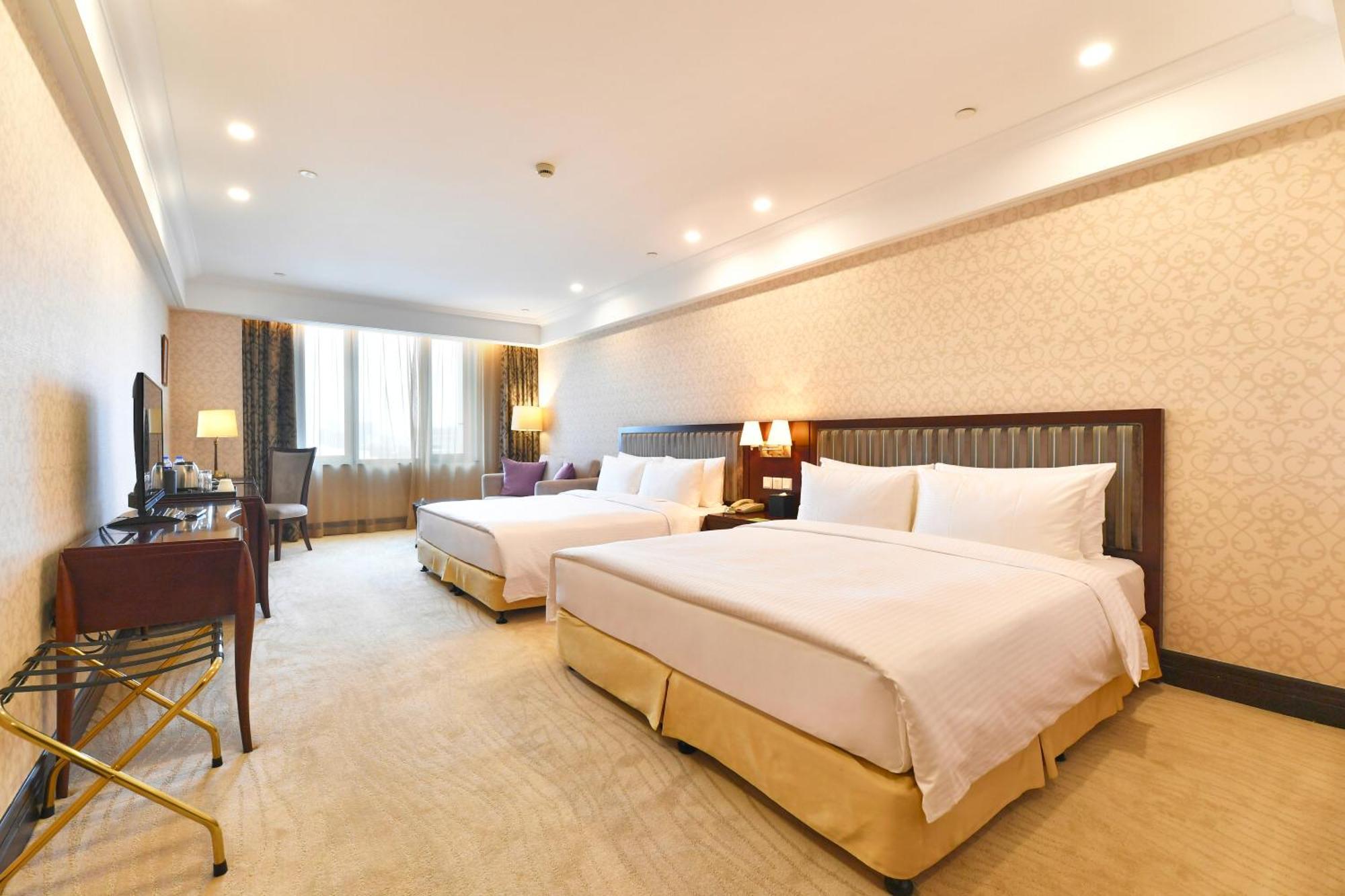 Evergreen Laurel Hotel, 4* Şanghay
