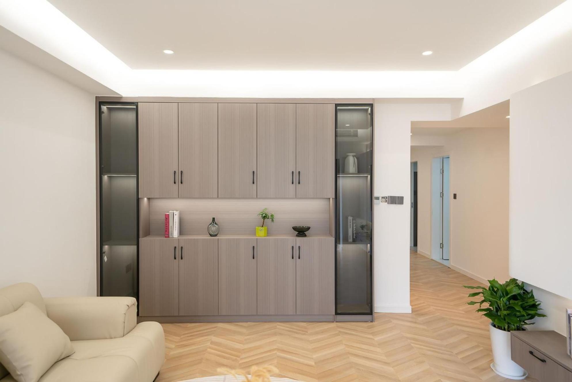 Eastern Hub - People Square Branch New 3 Bedrooms House Apartment *