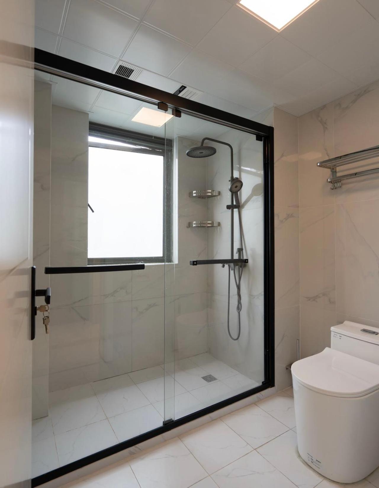 Căn hộ Eastern Hub - Bund Branch Cozy Chic 3bedroom Skyline&shanghai Tower View Thượng Hải