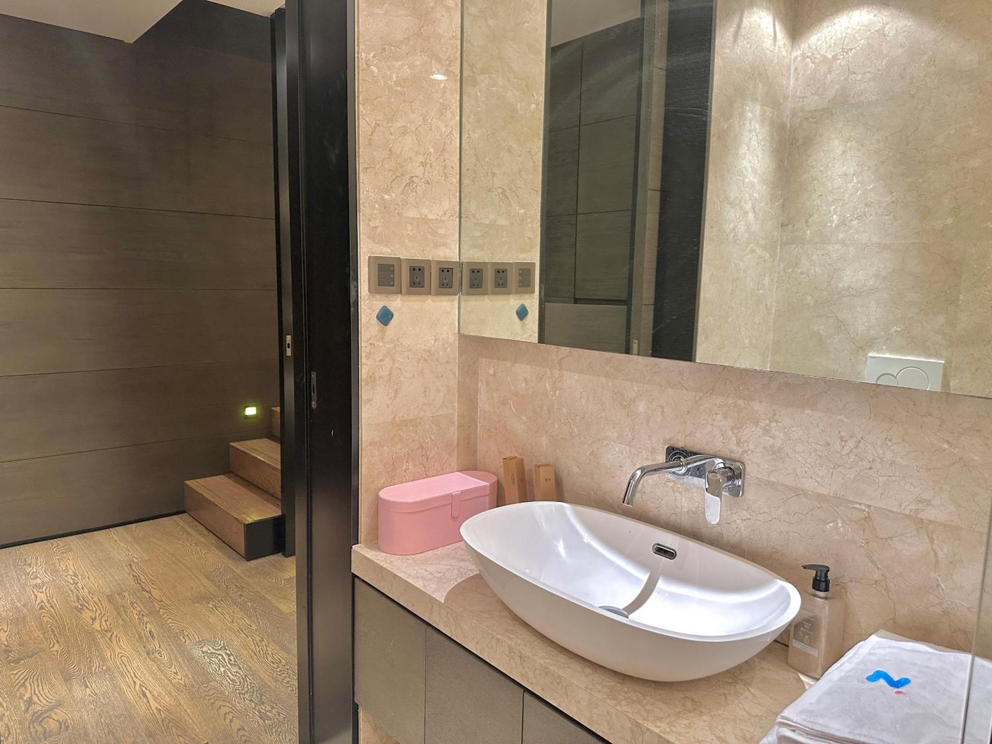 Zhome-suhe Luxury Mansion-near Nanjing Road Shanghai