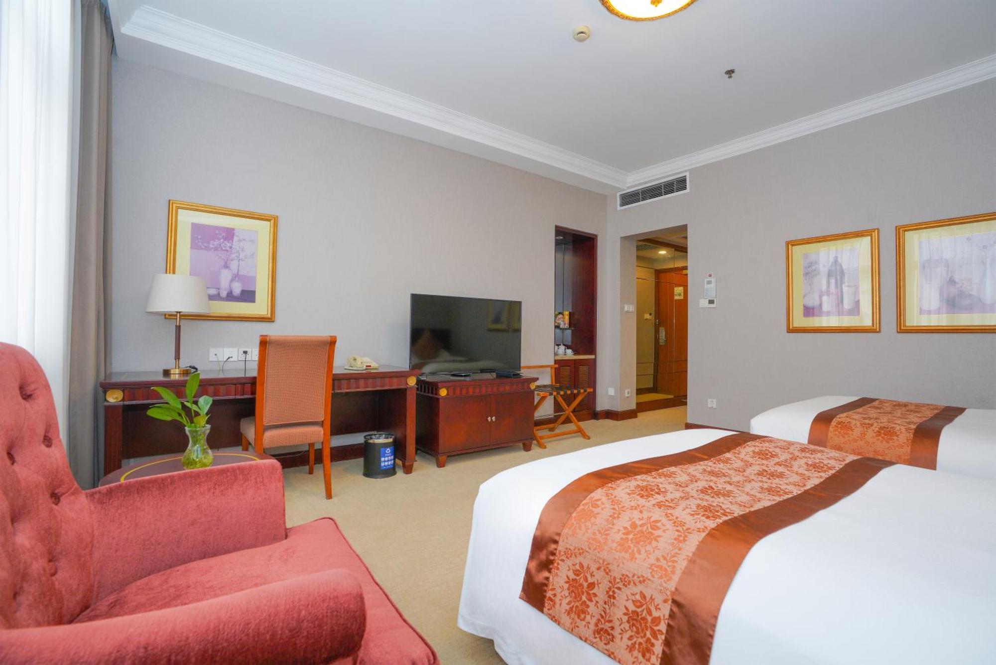 Broadway Mansions - On The Bund 5*