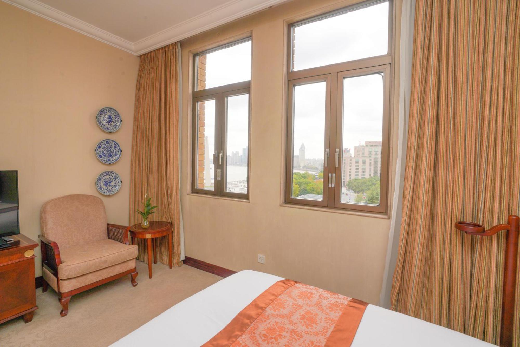 Broadway Mansions - On The Bund Hotel 5*