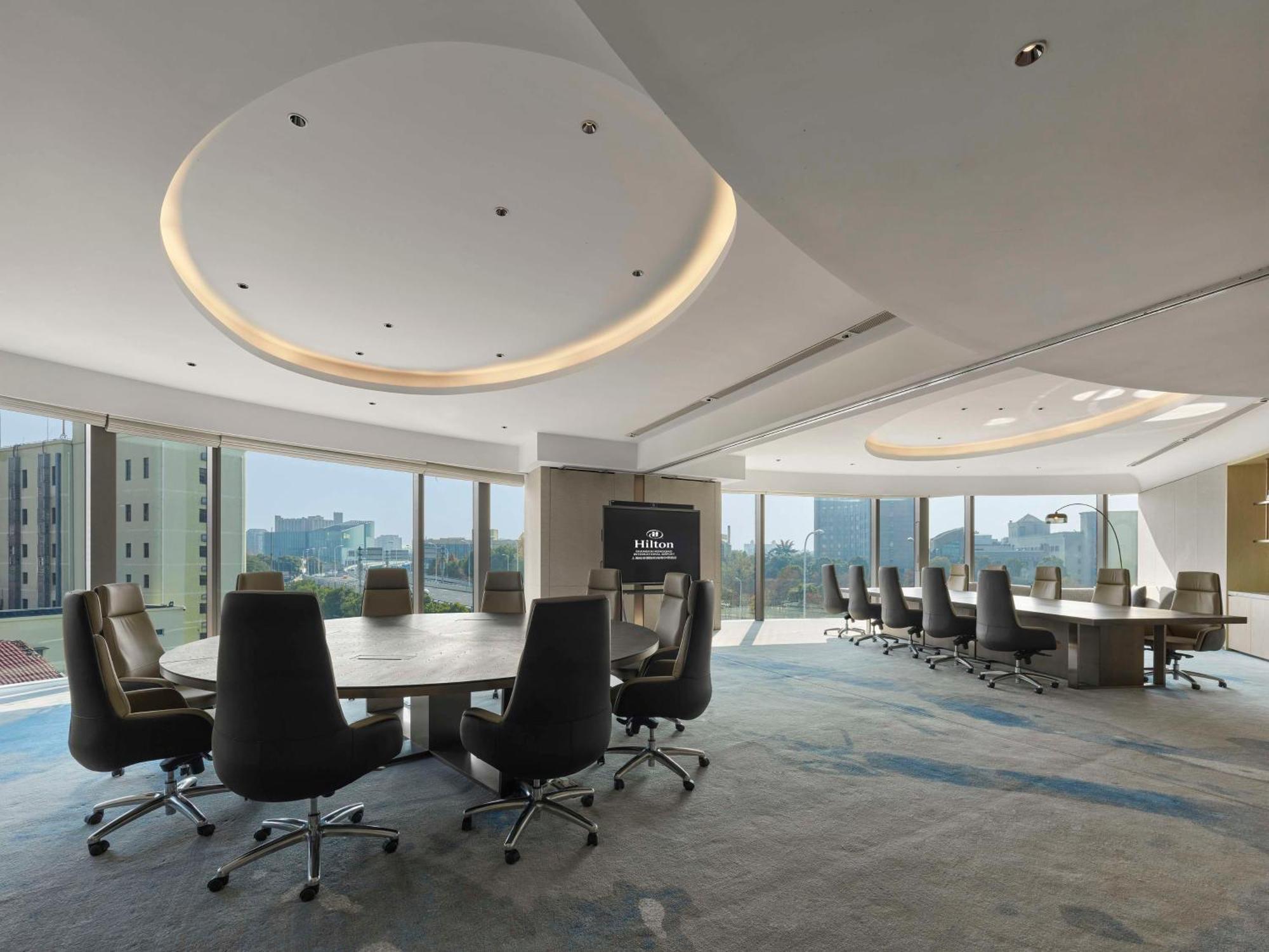 Hilton Hongqiao International Airport 5* Shanghai