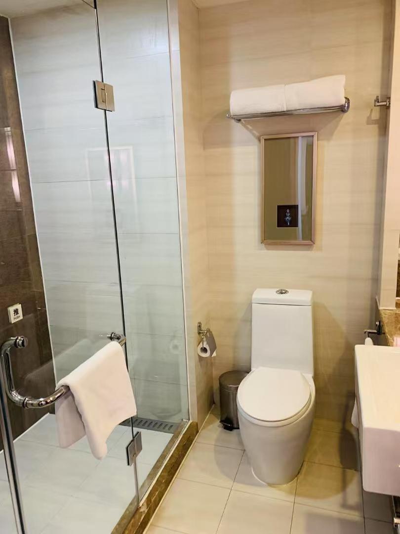 Oakwood 5* Shanghai