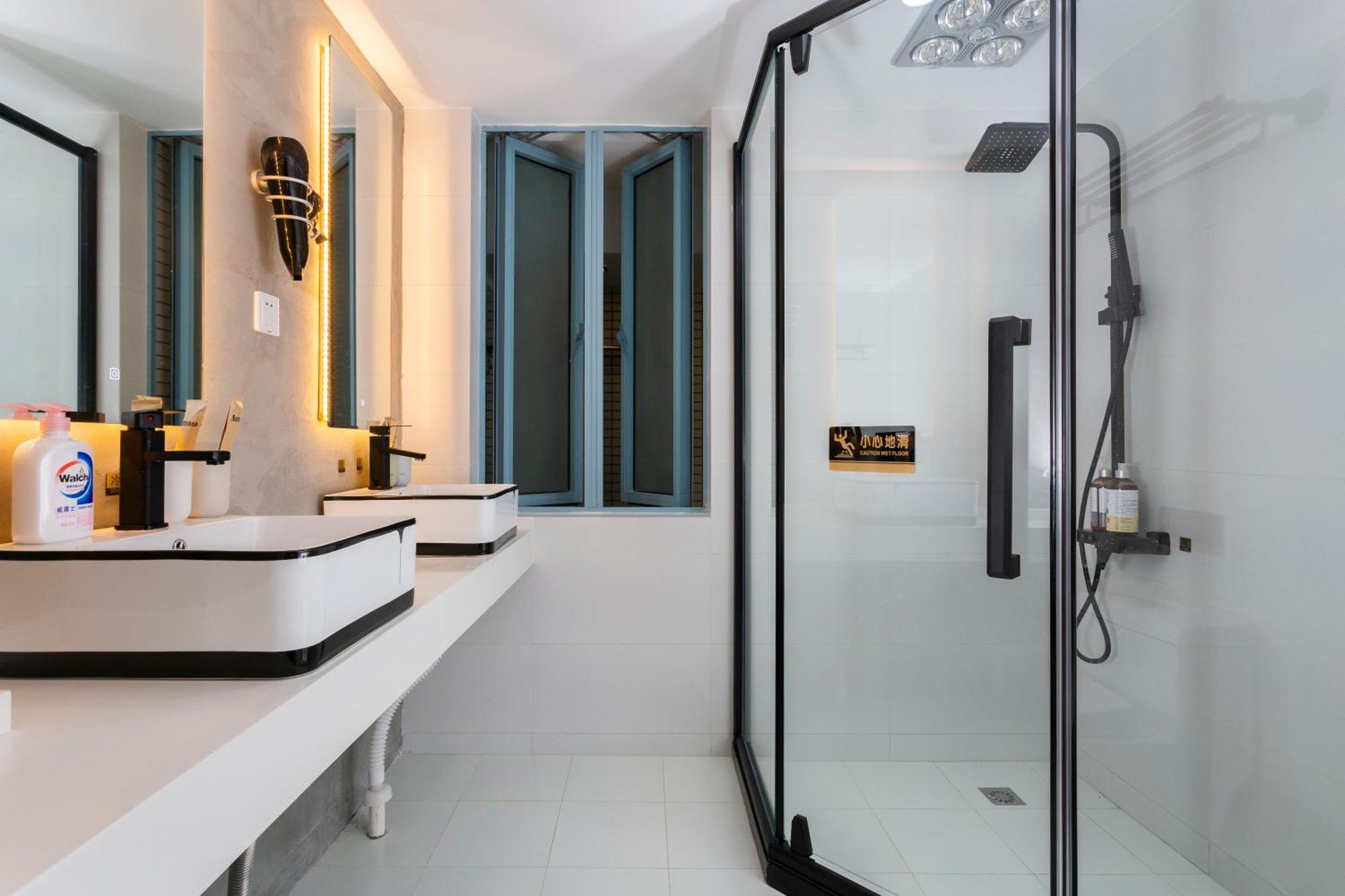 Căn hộ Hills&chuanyu Inn- Line2,7,16,18 Near Sniec & Maglev Longyang Road Station *