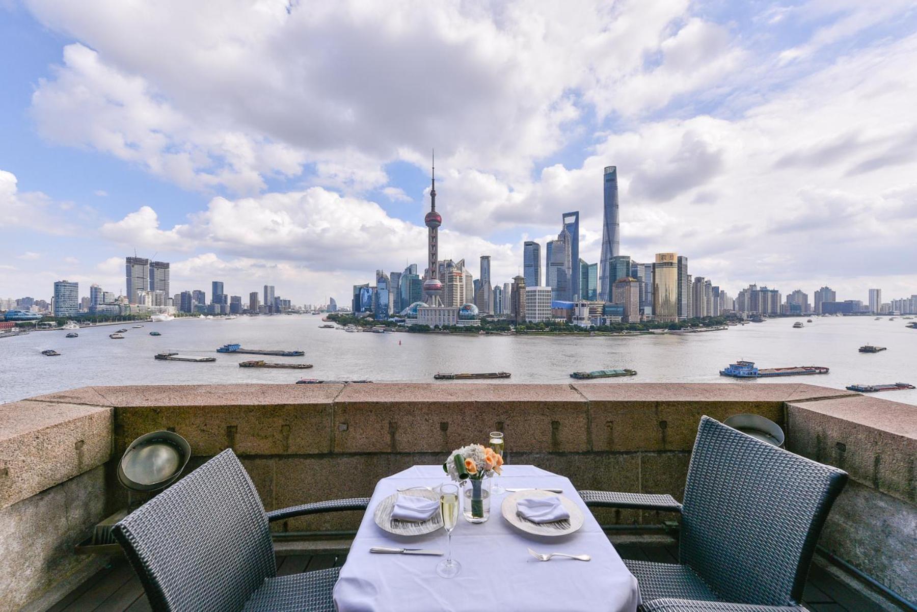 Fairmont Peace On The Bund Hotel 5*
