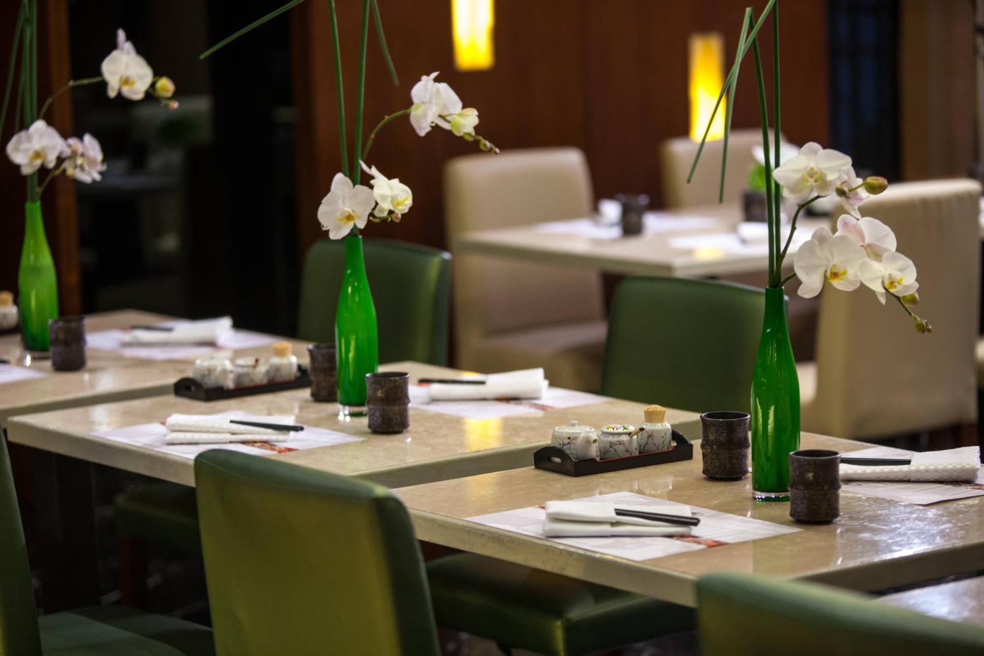Renaissance Pudong Hotel