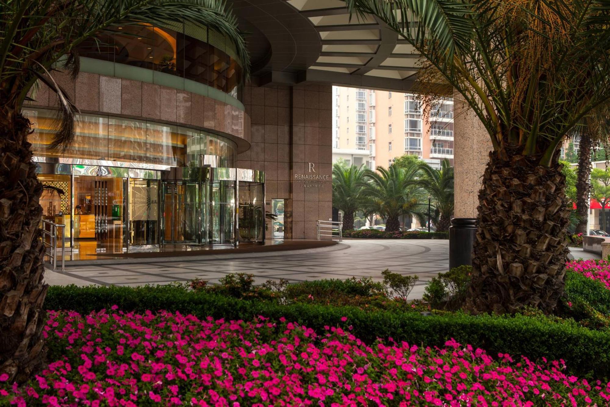 Renaissance Pudong Hotel 5*