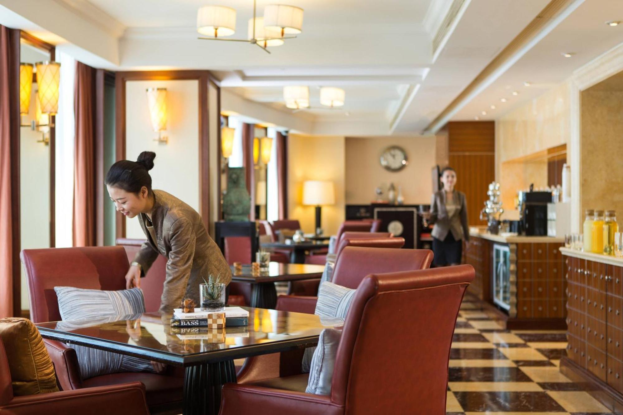 Hotel Renaissance Pudong