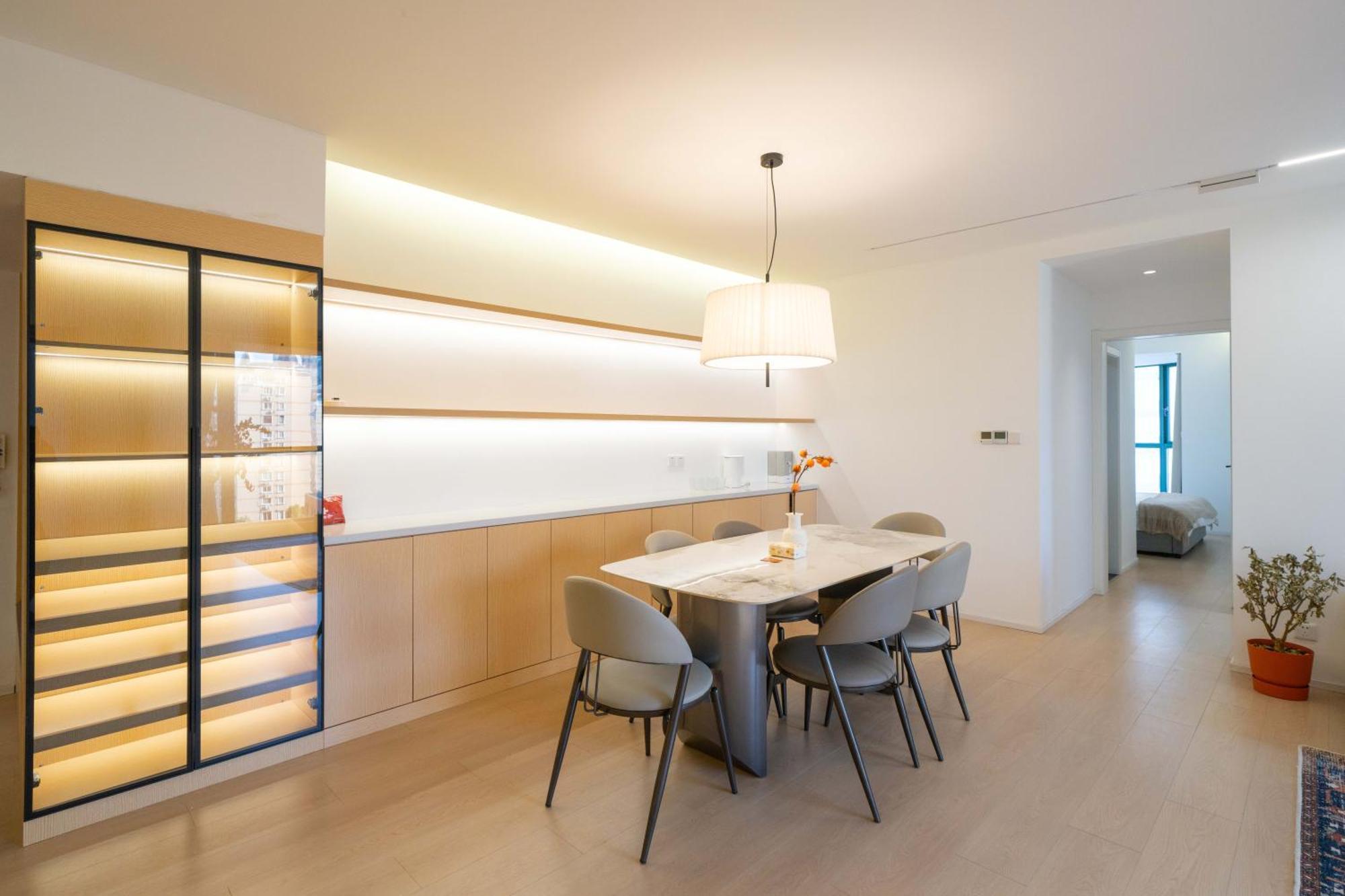 Book And Bed - Xujiahui Apartment