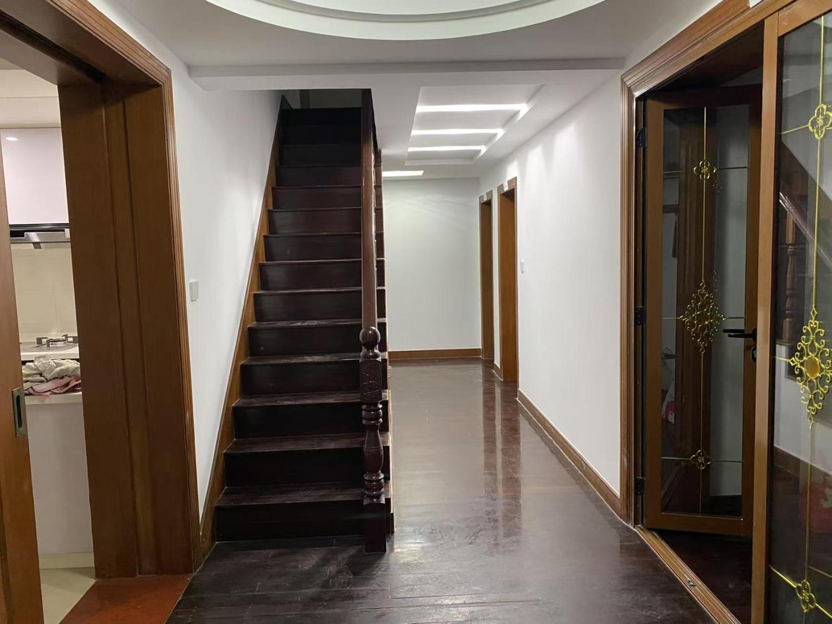 Huinan Accommodation, Close To Airport, Resort, Wild Animal Park, Near Metrol 16 Homestay *