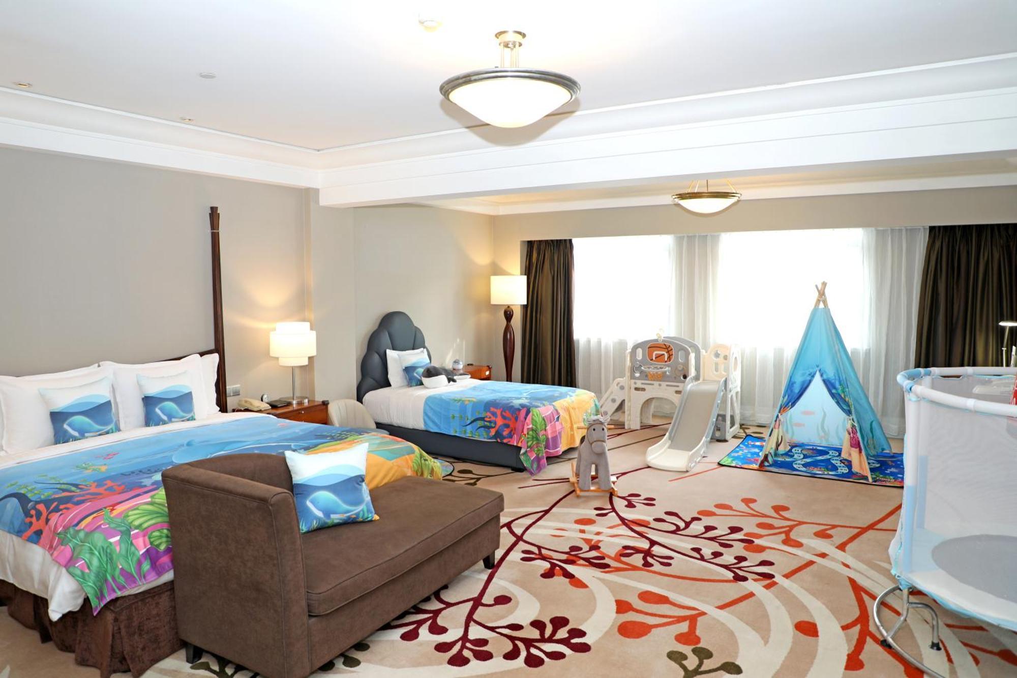 Hotel Jin Jiang 5*