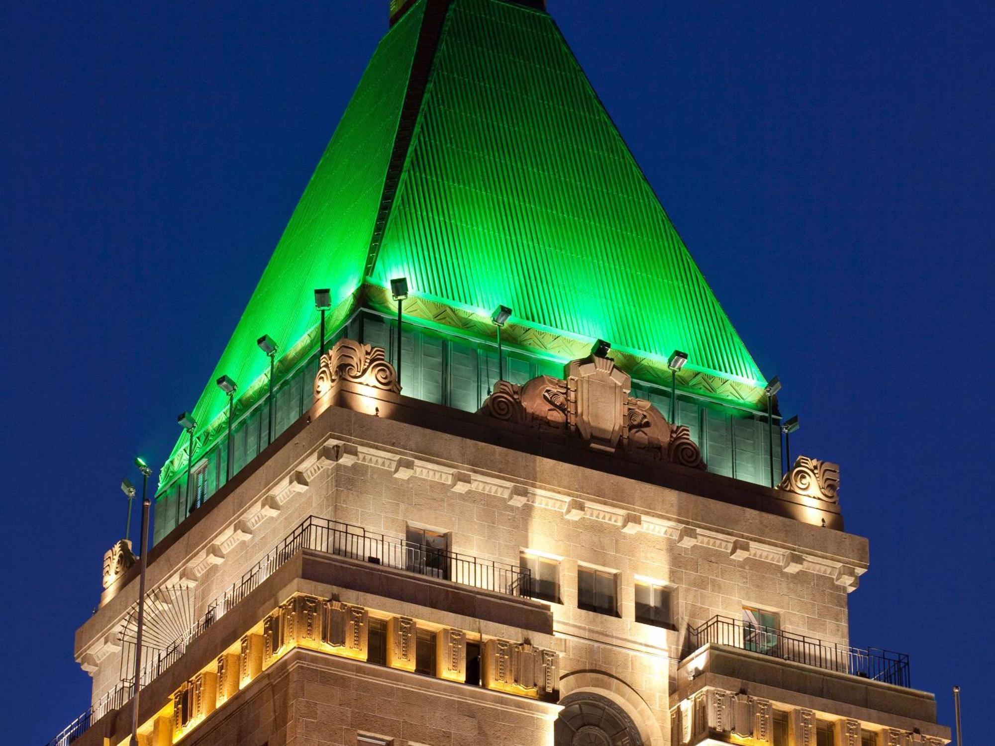 Fairmont Peace On The Bund Otel Şanghay