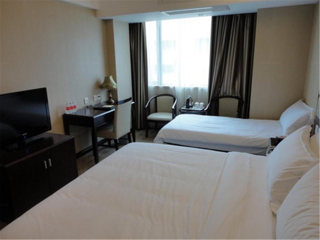 Vienna Jiuxing Market Hotel 3*