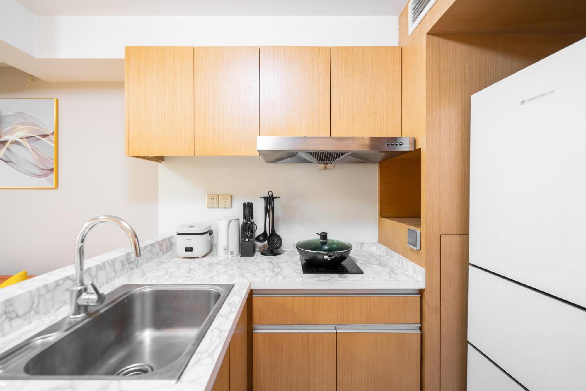 Apartment Hills & Wanye Prime Spacious Loft With Multi Near Metro Line 13 And The Bund Shanghai