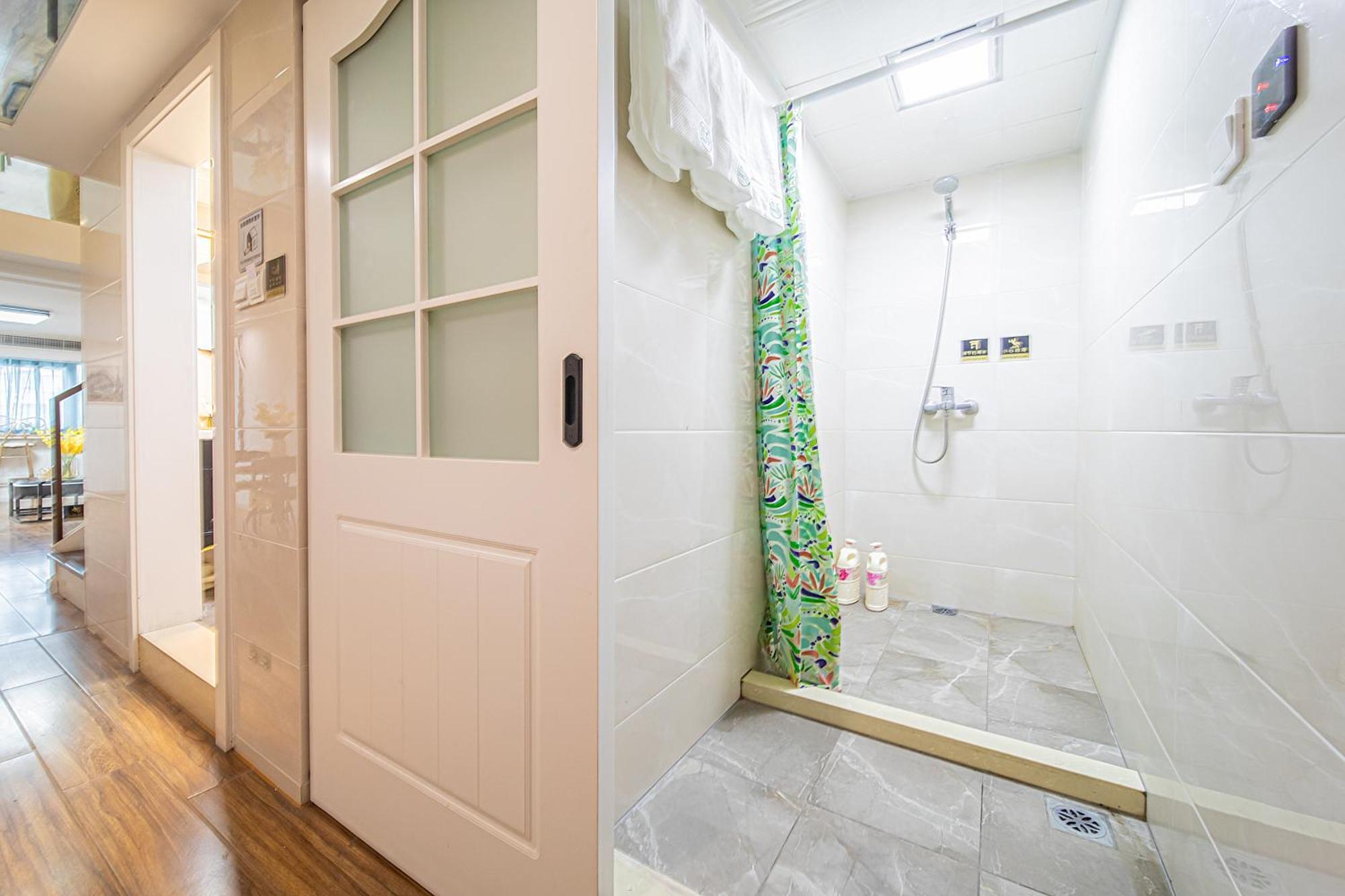 Hills & Freshly Loft Retreat With 17&2 Line Access Near Necc *