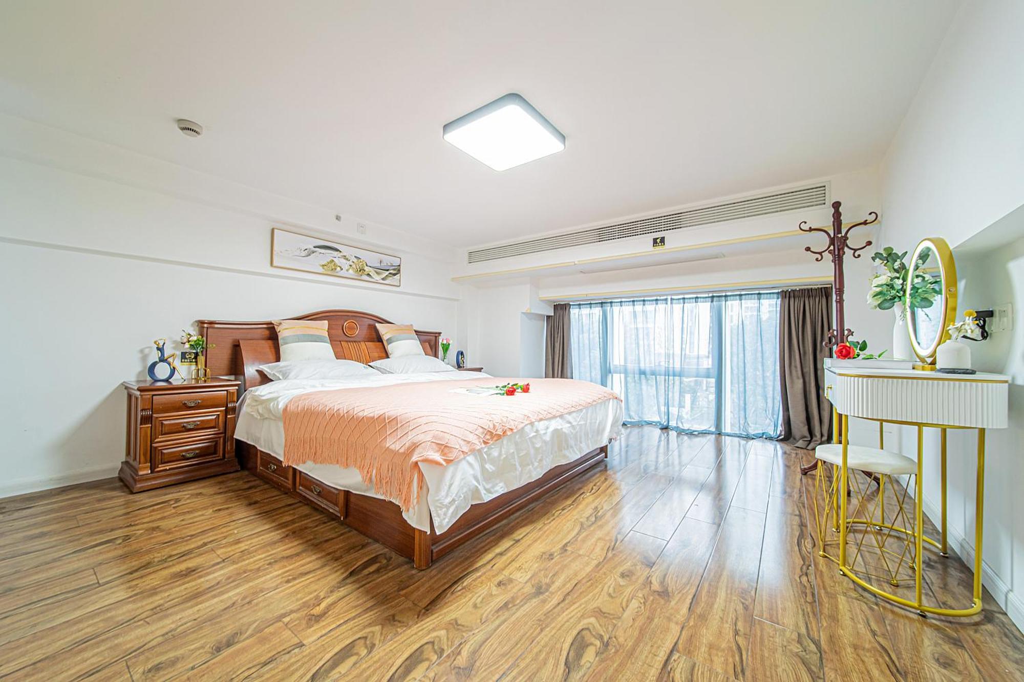 Hills & Freshly Loft Retreat With 17&2 Line Access Near Necc * Shanghai