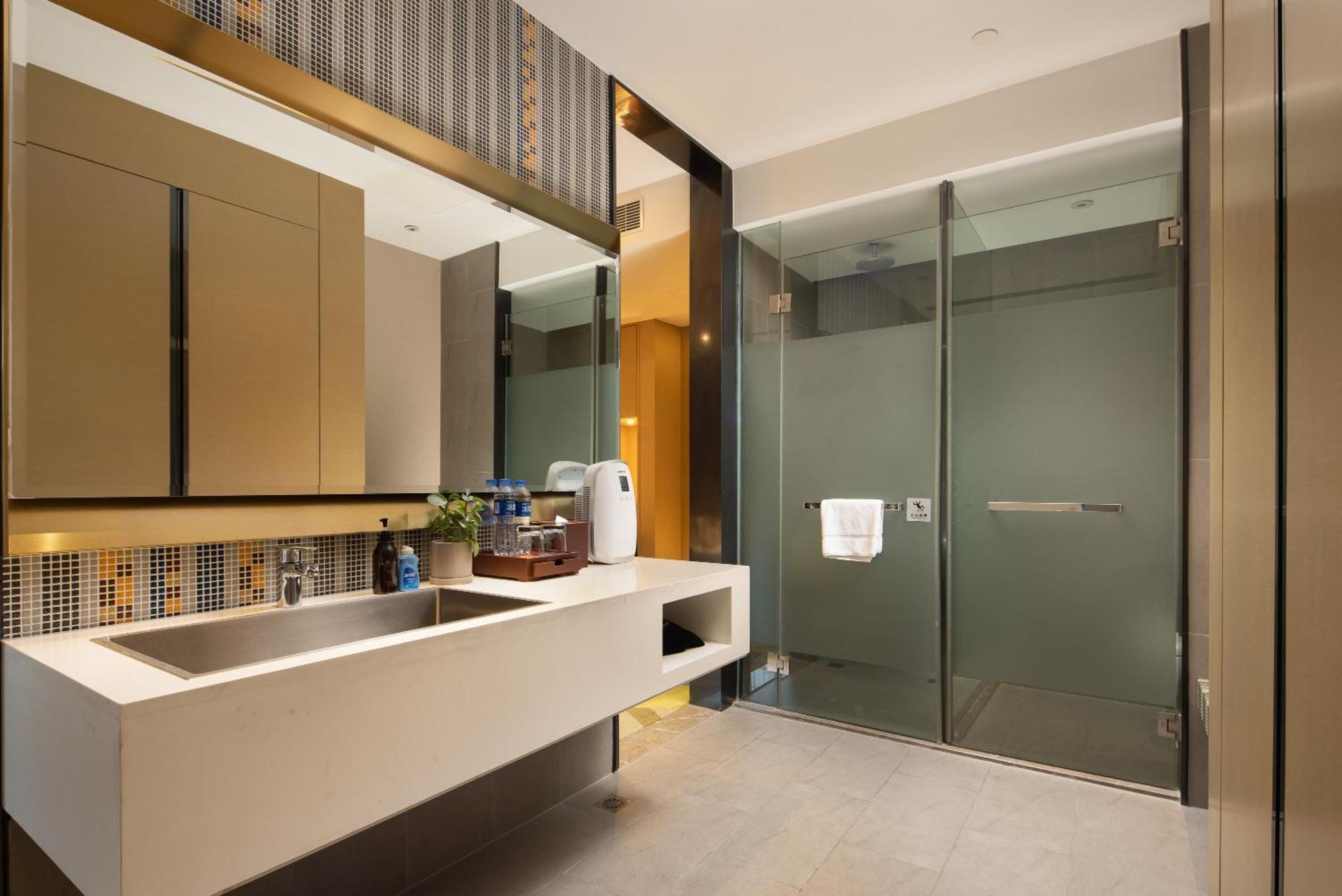 Minimax Premier Hongqiao Otel Şanghay