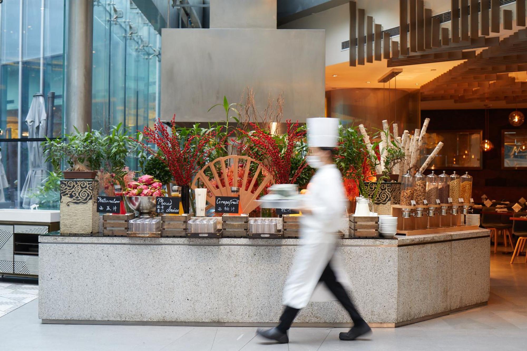Mandarin Oriental Pudong, Hotel 5*