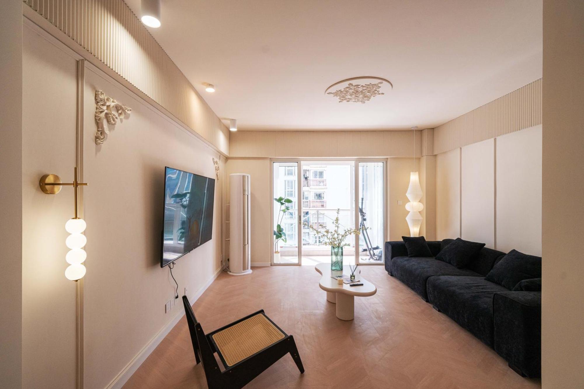 Molly - Nanjing East Road The Bund 3-bedroom With Elevator Pangsapuri