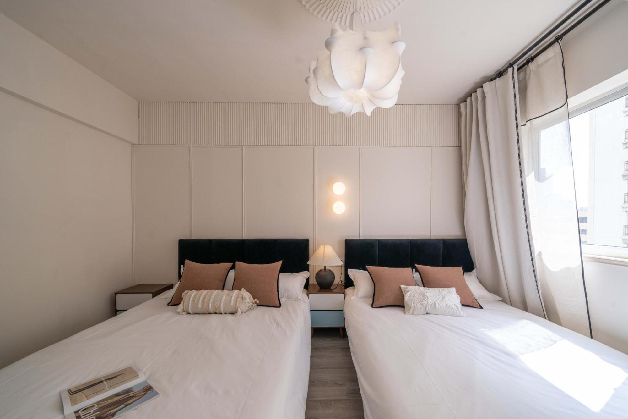 Molly - Nanjing East Road The Bund 3-bedroom With Elevator Pangsapuri